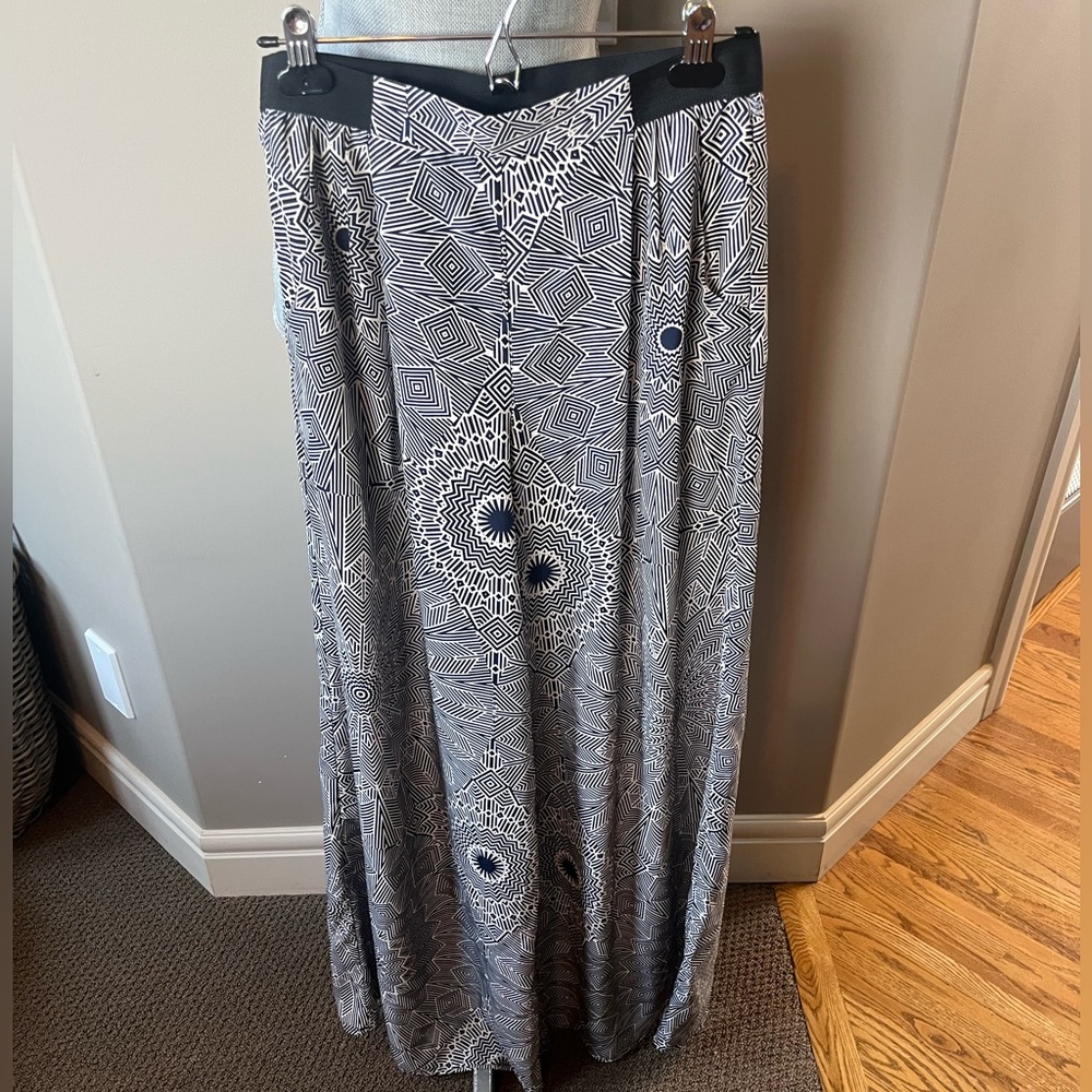 Fire Los Angele Navy & White Patterned Wide-Leg Pants